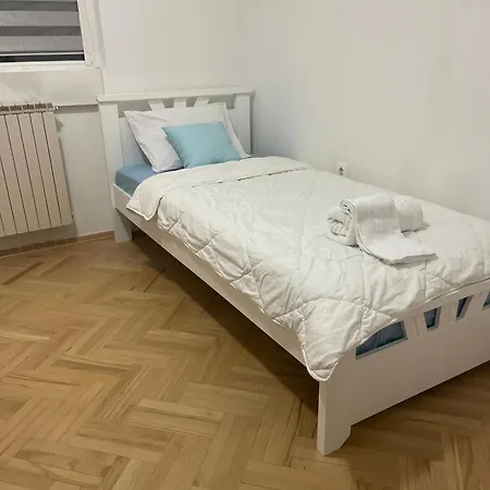 Apartment S&m *